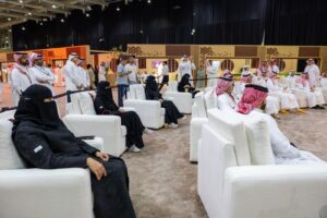 بيع 3صقور بـ111 ألف ريال في خامس ليالي المزاد الدولي لمزارع إنتاج الصقور 2025