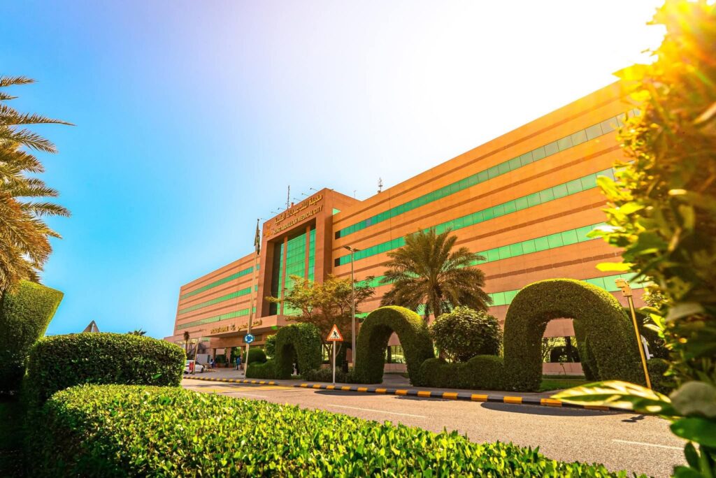 مدينة الملك عبدالله الطبية تحقق المركز الأول على مستوى مستشفيات وزارة الصحة حسب تصنيف نيوزويك العالمي لعام 2026