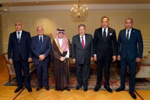 الامين العام لجامعة الدول العربية يستقبل رئيس المنظمة العربية للسياحة والوفد المرافق له بمقر الجامعة العربية بالقاهرة