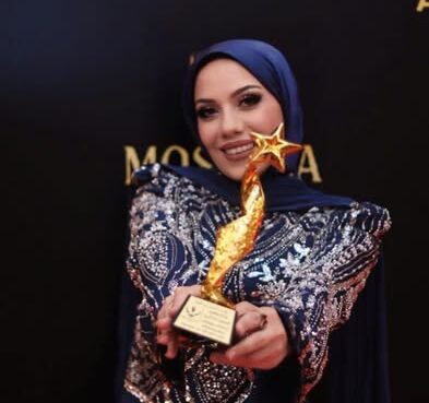 ولاء السيد تحصد