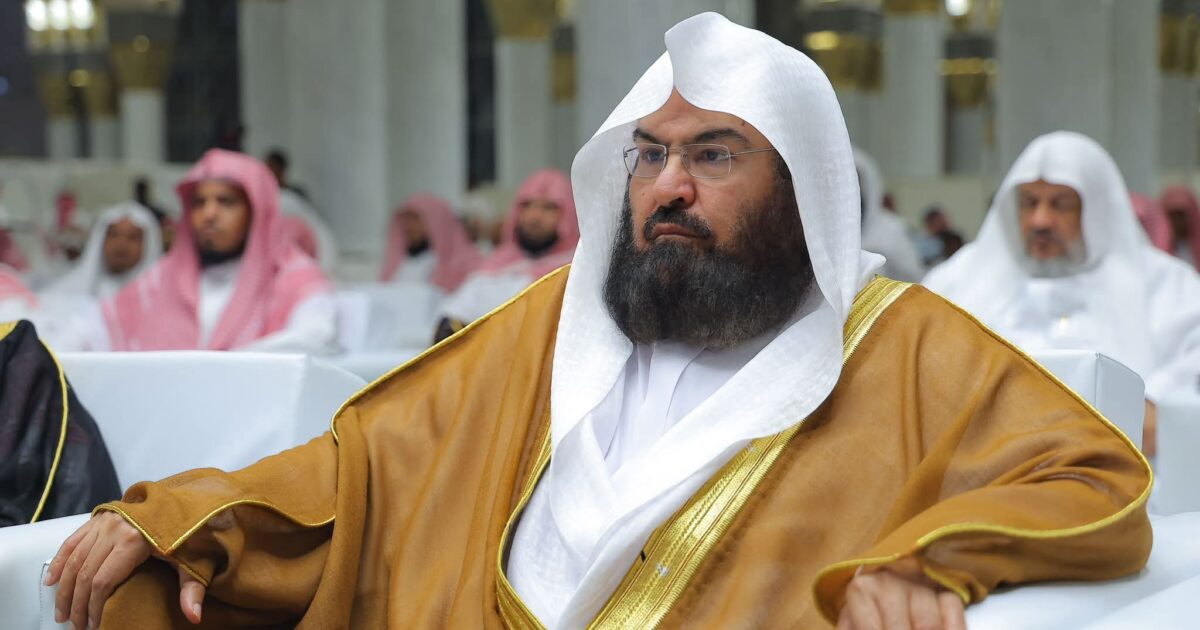 معالي رئيس الشؤون الدينية: الاعتداءات الحوثية على البقاع المقدسة تتنافى مع القيم الدينية وتدحض المزاعم والشعارات الزائفة التي يرفعها المعتدون