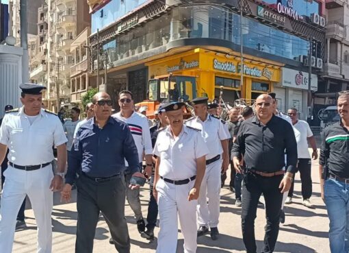 "الشارع حق للمواطن".. رئيس مدينة دسوق ومدير الأمن يقودان حملة موسعة لإزالة التعديات بكفرالشيخ