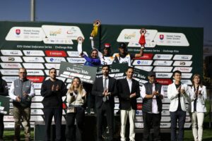 البحريني خليفة مبارك بطل المحطة السادسة لسلسلة سباقات قرية الإمارات العالمية للقدرة في سلوفاكيا