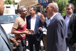جولة مفاجئة.. محافظ السويس يفاجئ مخابز حي السويس والأربعين لمتابعة جودة رغيف الخبز