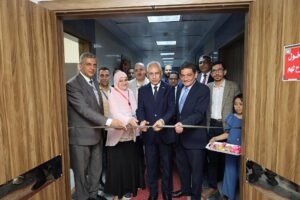 رئيس جامعة المنيا يفتتح بنك الدم المركزي بمستشفى النساء والتوليد بعد اعادة تاهيله وتجهيزه بأحدث التقنيات الطبية   