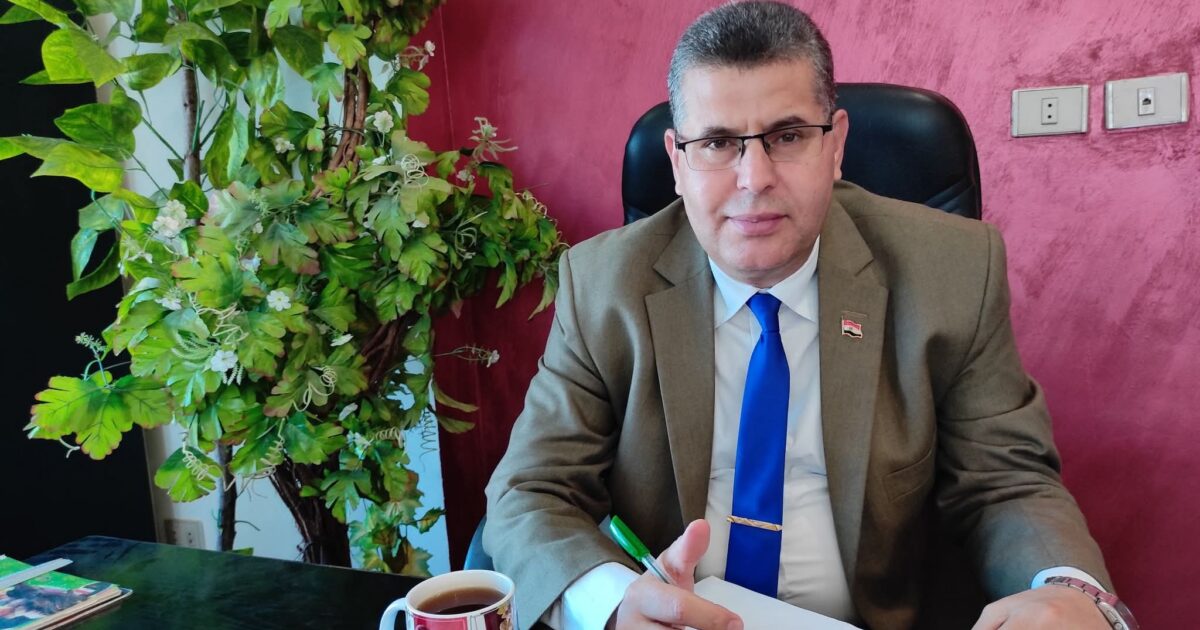 تحمل الأذي وسوء الخلق من الناس