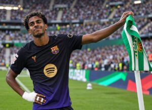 برشلونة يعبر بيتيس قبل الكلاسيكو