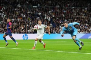 كورتوا يغيب عن الكلاسيكو بالانفلونزا 