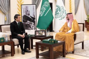 محافظ الطائف يستقبل القنصل العام لجمهورية الفلبين