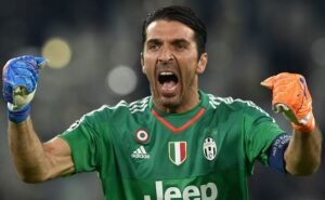 مبابي يعلق على ارتباطه بالانتقال إلى ريال مدريد