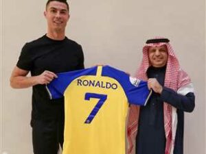 النصر السعودي يُعلن التعاقد مع كريستيانو رونالدو