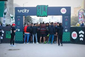 جوائز للفائزين من كبار السن وتكريم ذوي الهمم في مارثون الجري City Run بنها 