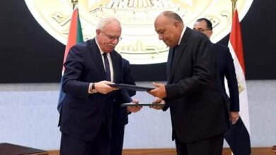 توقيع عدد من الوثائق بين مصر وفلسطين على هامش مباحثات موسعة بين الجانبين برئاسة مدبولي وأشتية