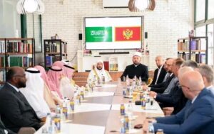 وزير الشؤون الإسلامية السعودي " يشهد جلسة مباحثات مع نائب رئيس وزراء الجبل الأسود