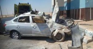 ارتفع عدد ضحايا حادث بطريق القاهرة/ الفيوم الصحراوى، بعدما اصطدمت سيارة ملاكي بالبوابات الهيكلية بمدخل المحافظة، إلى 3 وفيات ومصاب.