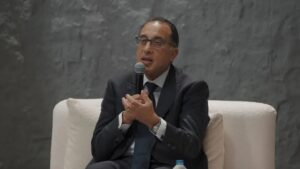 مدبولي يكشف موعد زيادة المرتبات والمعاشات