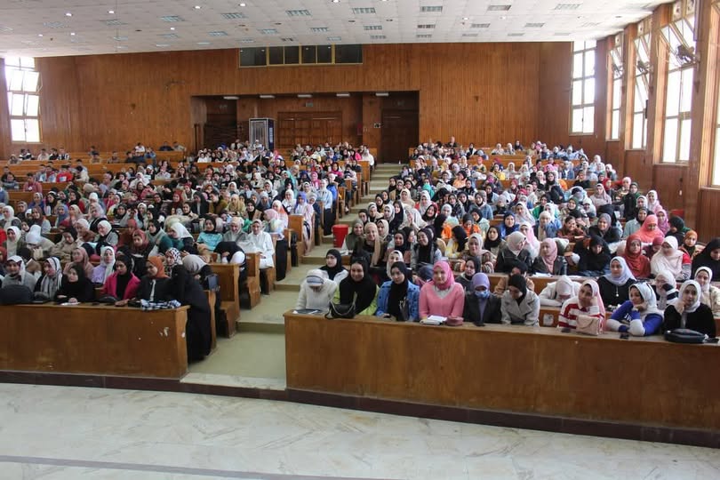 جامعة المنصورة تستقبل