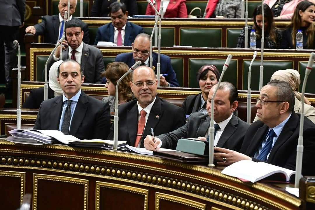 وزير العمل أمام "النواب" : الحكومة حريصة على "قانون عمل" يُراعي معايير العمل الدولية ويُحقق المزيد من الأمان الوظيفي للعامل .