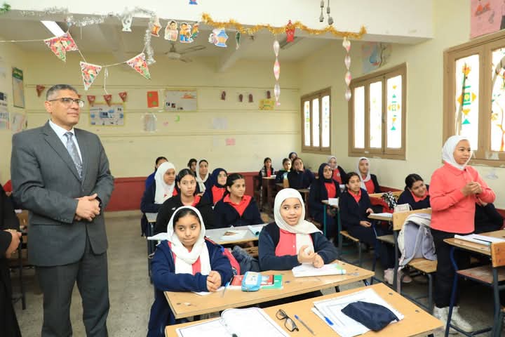 في ثاني أيام الفصل الدراسي الثاني .. محافظ الجيزة يتابع سير وانتظام العملية التعليمية