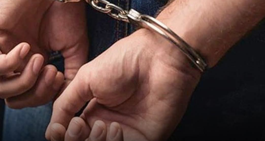 ضبط المتهم بقتل شقيقه وإصابة والدته بفاس بقنا .