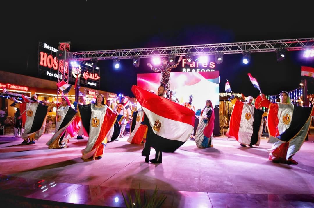 مسرح السلام بشرم الشيخ يشهد احتفالية فنية وطنية بمناسبة العيد القومى للمحافظة