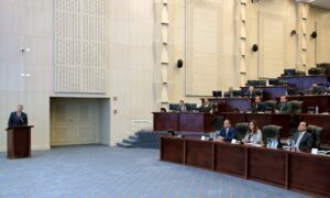 رئيس الوزراء يستعرض قدرات المحافظات في مواجهة الأزمات والكوارث