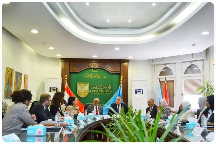 جامعة الإسكندرية في تقديم درجة علمية مشتركة في مجالات المياه والطاقة.