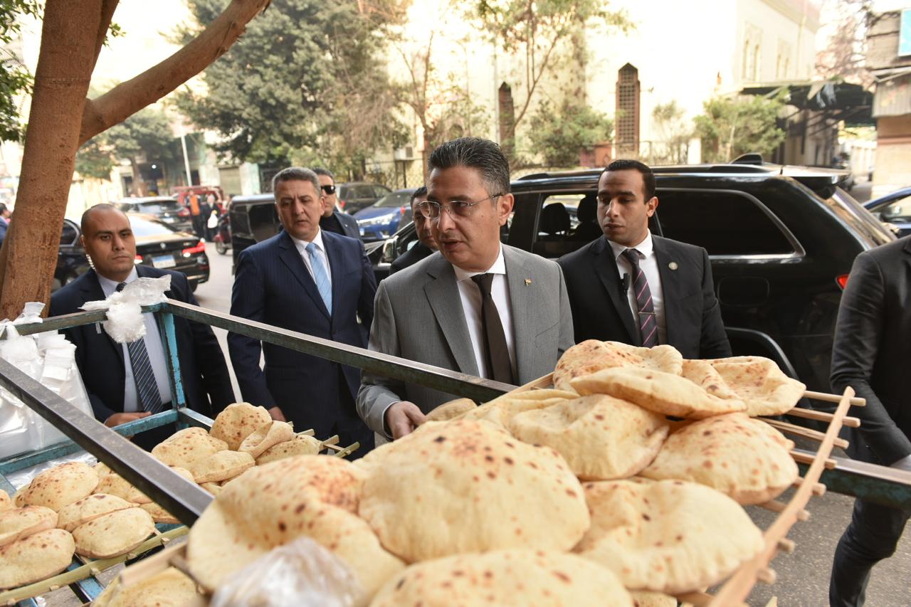 عاجل : التموين تقرر صرف الخبز بالحديد