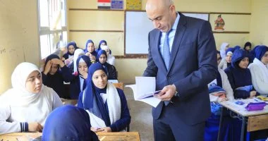 قرار من التعليم بشأن واقعة تعدي مدير مدرسة على طالبتين بالبحيرة