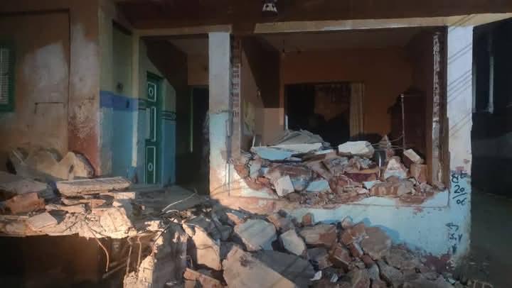 محافظ الدقهلية يكلف لجنة هندسية بفحص حالة المنزل الكائن بقرية الأورمان مركز طلخا