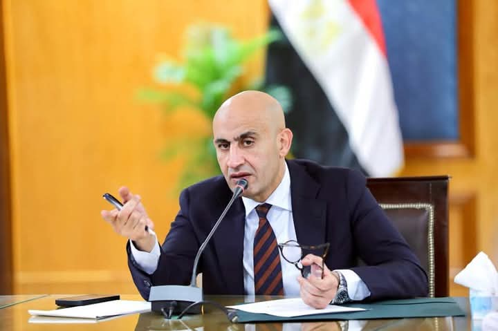 تعميم نظام امتحانات البوكليت بالشهادة الاعدادية بجميع المحافظات