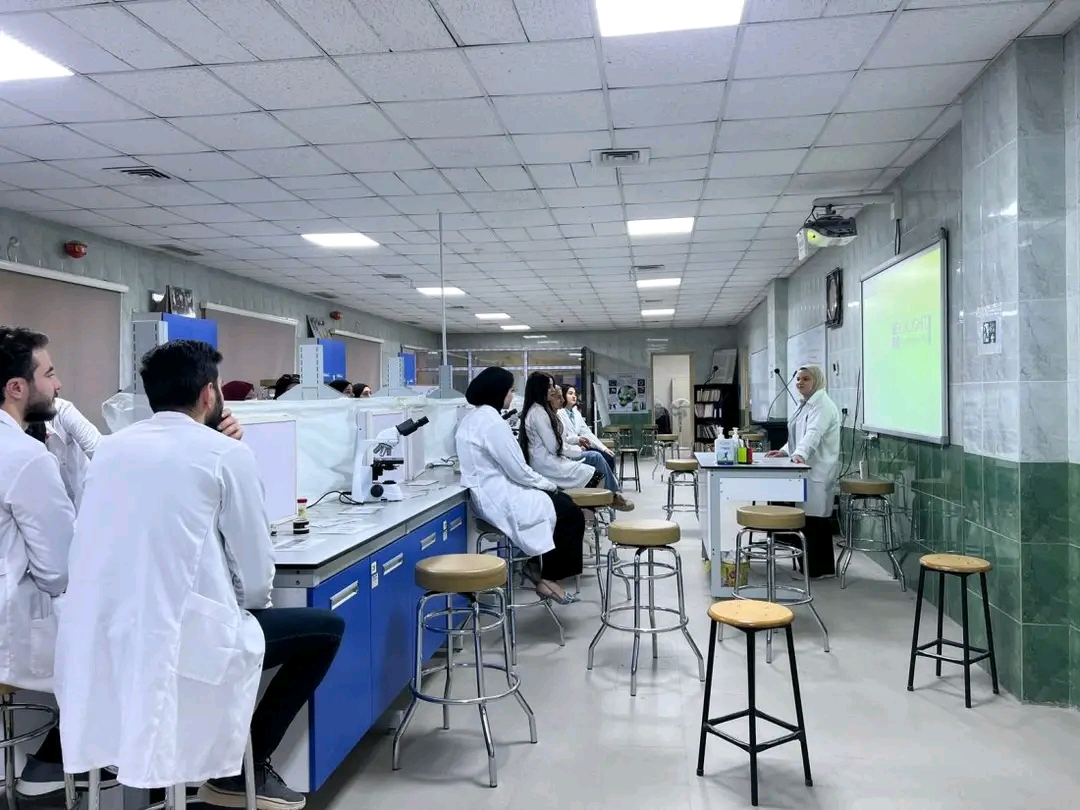 **كلية طب المستنصرية تقيم ورشة عمل عن أثر خطاب الكراهية والتطرف والطائفية في اعاقة التقدم العلمي للطالب الجامعي
