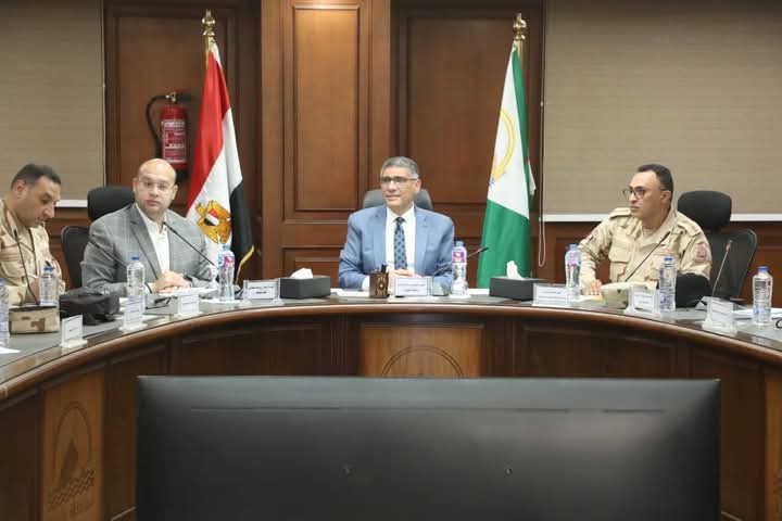 النجار: تحقيق نسب إنجاز ١٠٠٪ بالعديد من القطاعات التنموية والخدمية بقرى الصف