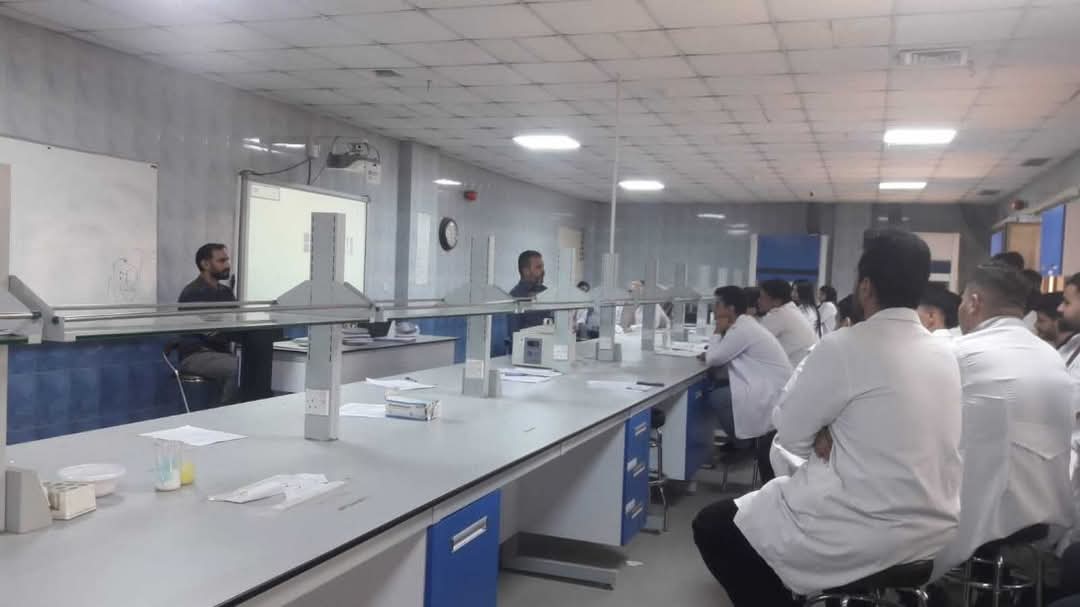 كلية طب المستنصرية تقيم ندوة تثقيفية عن تعزيز ثقافة المواطنة والتعايش السلمي والاعتدال ومحاربة التطرف
