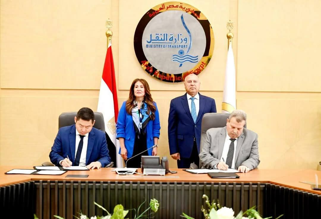 ٢٣٥ مليون دولار لتحديث وصيانة الجرارات 