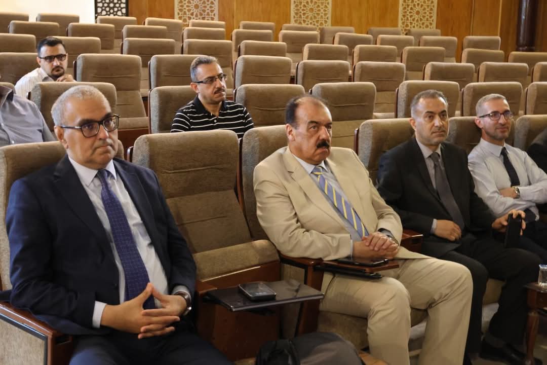 كلية طب المستنصرية تقيم ندوة علمية عن الاستراتيجية الوطنية للتربية والتعليم