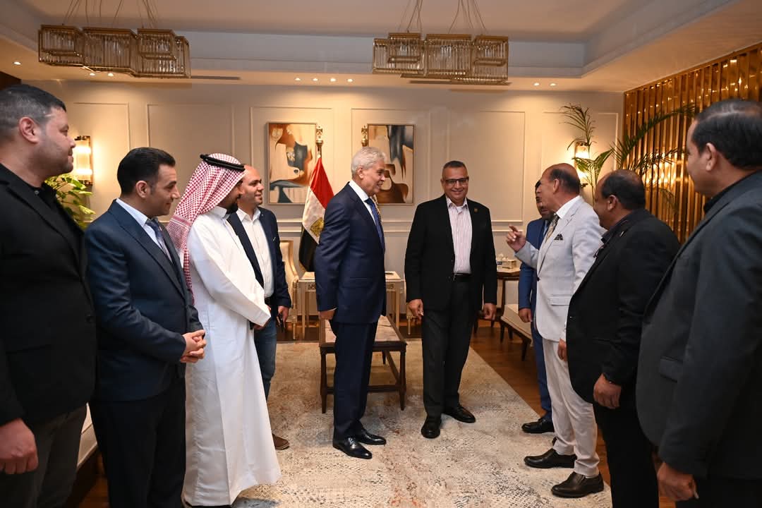 وفد من حزب حماة وطن بجنوب سيناء يهنئ المحافظ بعيد الفطر المبارك ويبحث اقاق التعاون المشترك