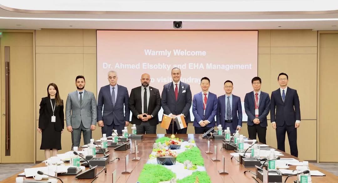 السبكى  يبحث مع “مندراي” سبل التعاون لتوطين التكنولوجيا الطبية الحديثة