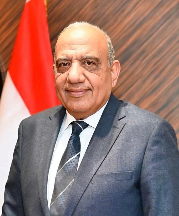 تطوير شبكة نقل الكهرباء على الجهود العالية اللازمة لكافة الاستخدامات فى شمال وجنوب سيناء 