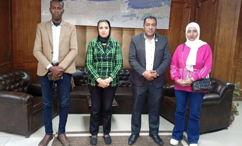 زيارة وفد من مؤسسة أيمن درويش للتنمية لحي العجمي بالإسكندرية للتعاون المشترك وبحث مشاكل المواطنين