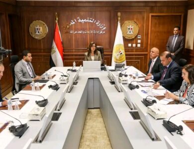 وزيرة التنمية المحلية: "انزلوا الشارع".. ومتابعة رئاسية مباشرة لملفات التصالح والتقنين والمتغيرات المكانية