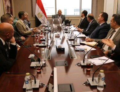 انشاء قاعده بيانات موحدة مؤمنة لجميع انواع العدادات