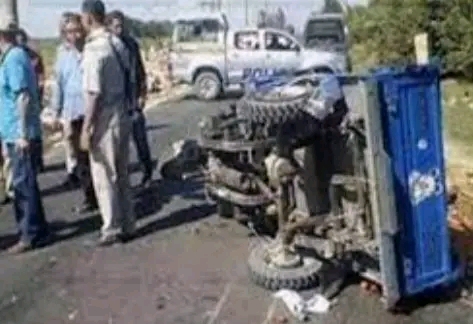 إصابة 13 عاملًا في حادث انقلاب "تروسيكل" بالفيوم.