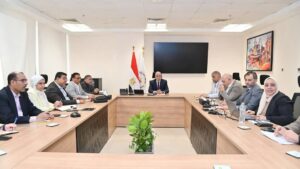 عدة محاور للتكيف مع التغيرات المناخية وحماية المواطنين والبنية التحتية 