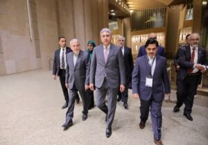 وزير السياحة والآثار يقيم مأدبة عشاء على شرف المشاركين في الاجتماع الوزاري الرابع لوزراء السياحة بالمتحف المصري 