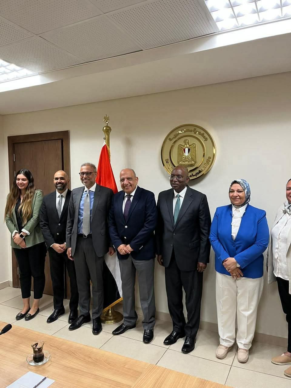 تنويع مصادر توليد الكهرباء والاعتماد على الطاقات المتجددة 
