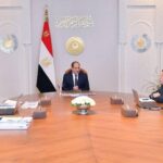 الرئيس السيسى يجتمع برئيس الوزراء ووزير المالية ومحافظ البنك المركزي 