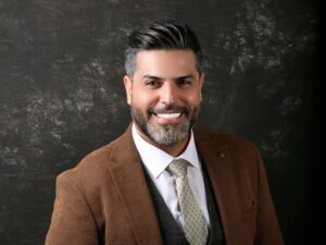 أغنية "الشمات" للفنان وليد الهاجري.. ملايين المشاهدات ترسم نجاحًا فنيًا باهرًا