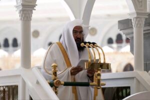 السديس في خطبة الجمعة: لا حج إلا بتصريح..