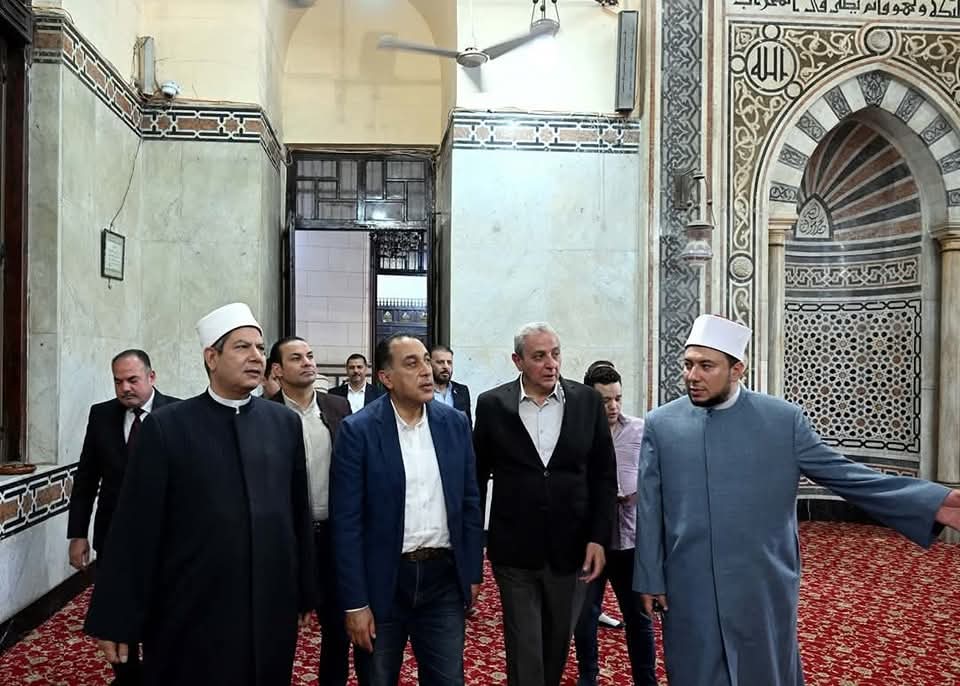 مدبولي يتفقد أعمال تطوير مسجد السيد البدوي ومحيطه بطنطا